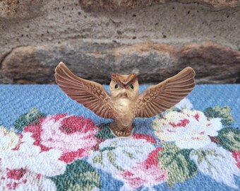 Vintage Hagen Renaker Owl Figurine Miniature Bird with Outstretched Wings