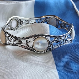 Sterling Silver Bangle Bracelet Or Paz PZ 925 Israel Jewelry with White Mother or Pearl Shell Accents