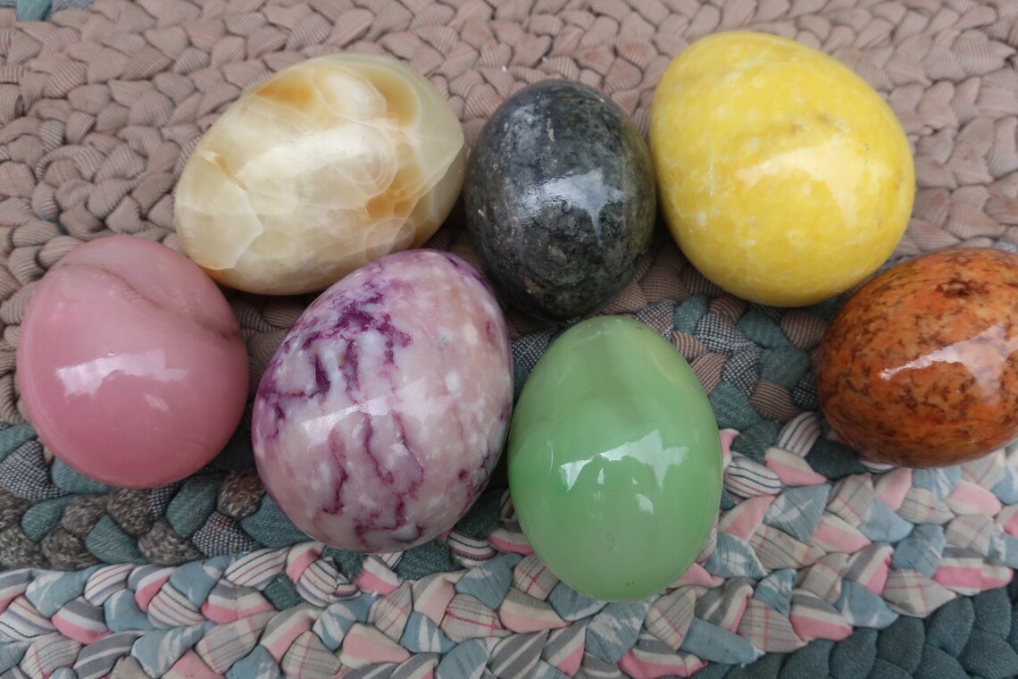 One Vintage Stone Egg Marbled Onyx Easter Egg Spring Decor Etsy