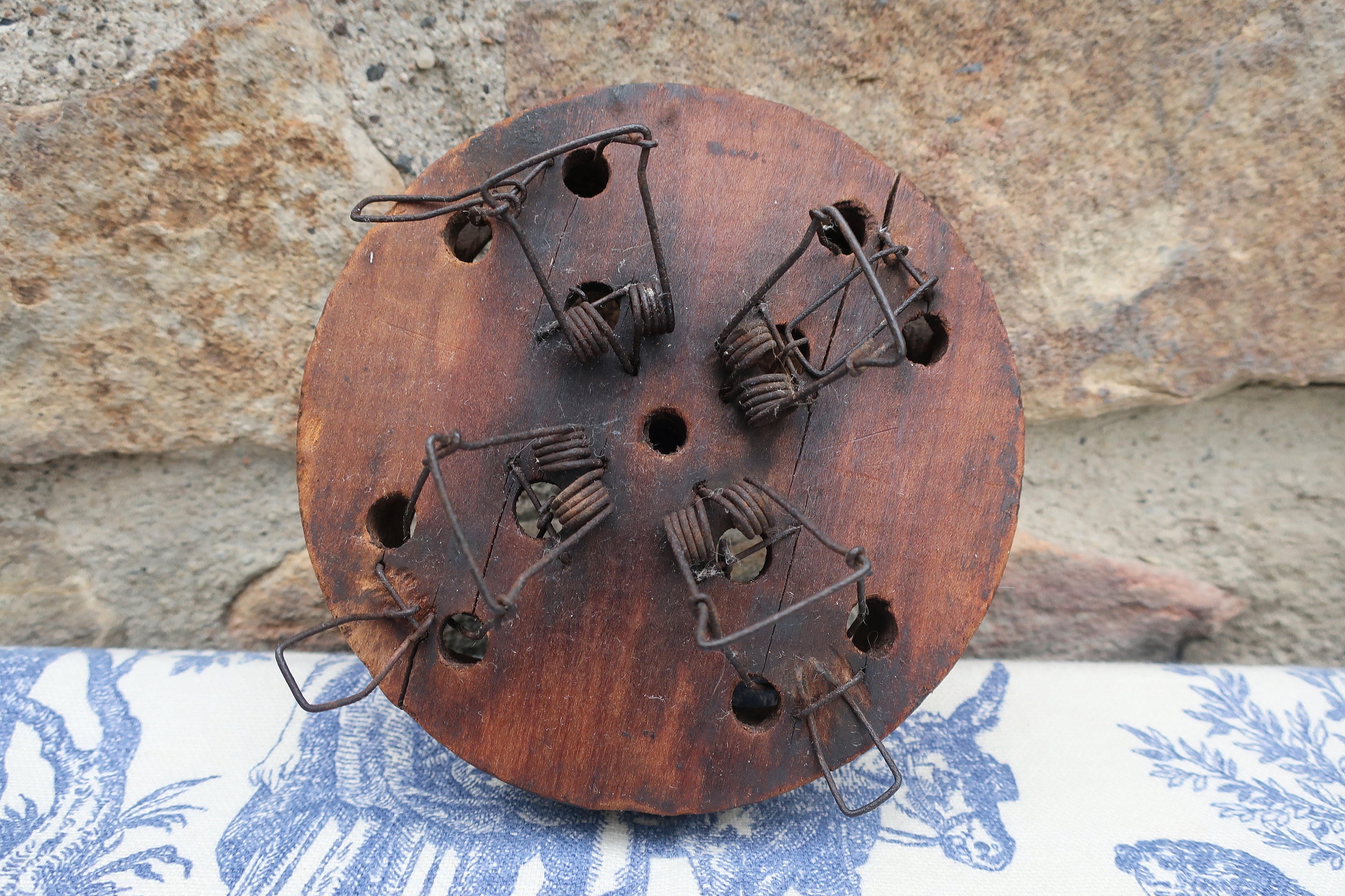Mouse Trap, Vintage Wire Mousetrap, Primitive Rustic Metal Mouse