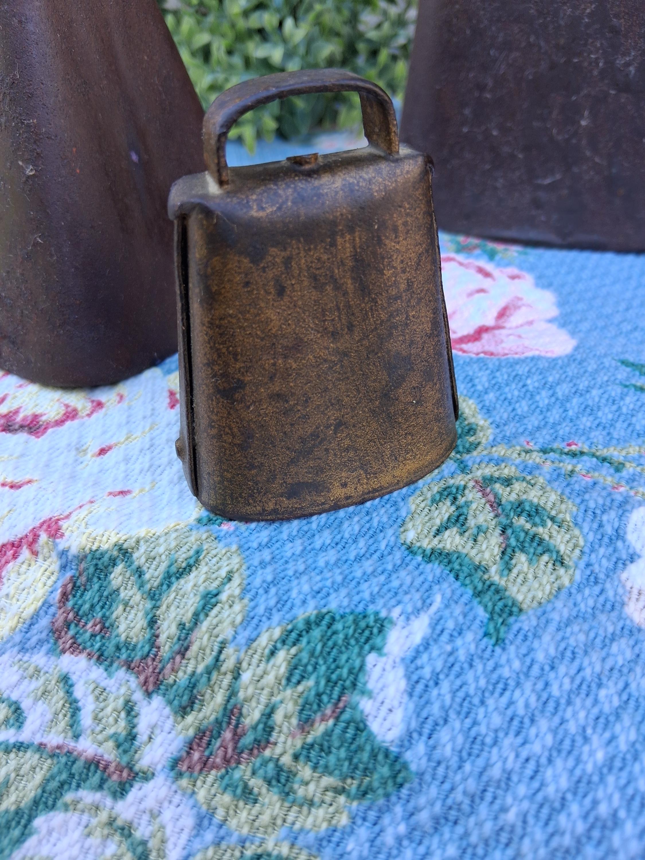 One Antique Metal Cow Bell Rustic Cowbell Modern Farmhouse Decor - Etsy