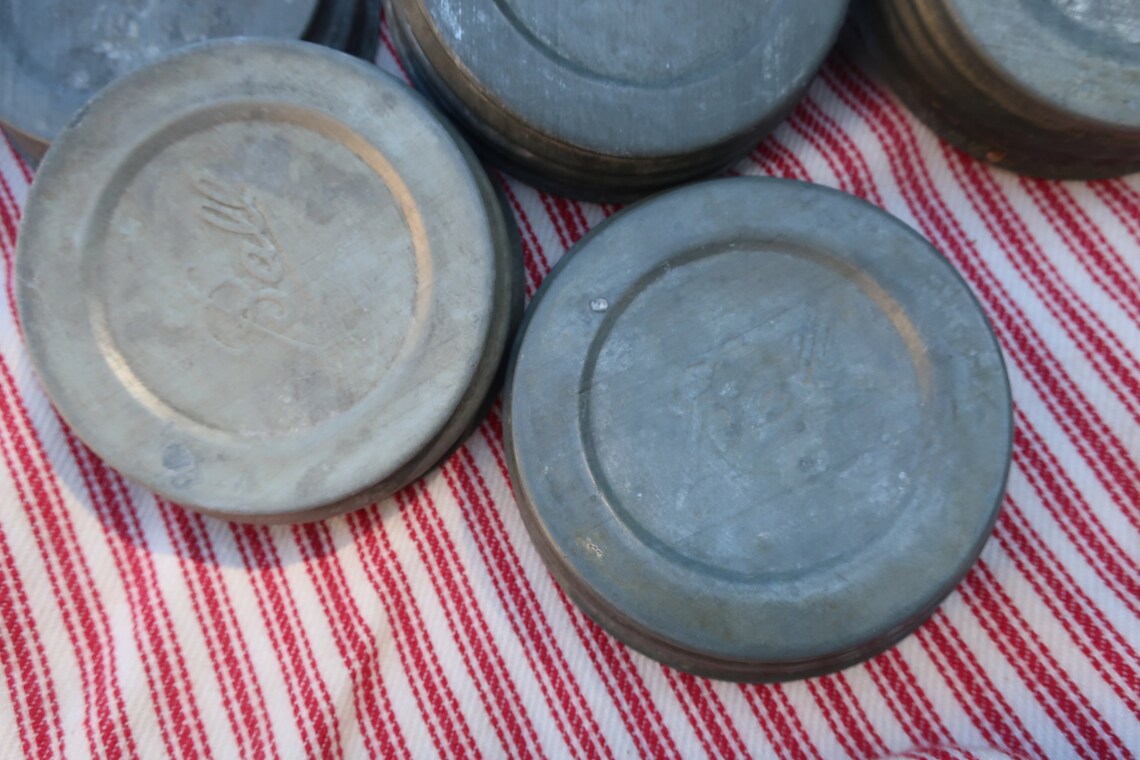 One Zinc Wide Mouth Jar Lid Atlas or Ball Milk Glass Insert Etsy