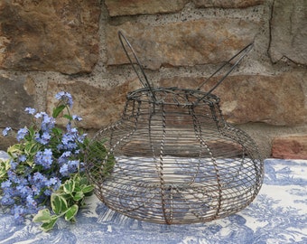 Vintage Wire Egg Basket, French Country Farmhouse