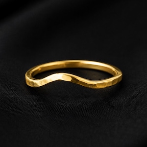 14K Solid Gold Minimalist Wave Band Ring, Curved Handmade Jewelry