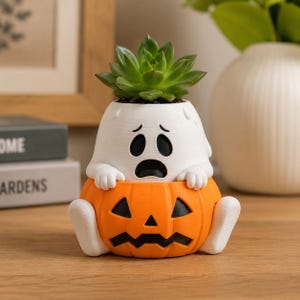 Squished Ghost Pumpkin Planter – Handmålad kuslig suckulentbehållare