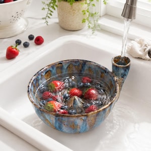 Custom Engraved Ceramic Berry Bowl with Drain Spout, Handmade Fruit Colander, Vortex Fruit Washing Bowl, Cottagecore Kitchen Decor, New Home
