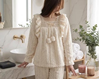 Women's Fleece Pajama Set, Fluffy Winter Pajamas for Women, Soft Plush Loungewear, Cozy Long Sleeve Sleepwear, Warm Home Lounge Set