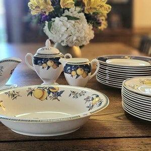 Vintage Wedgewood Citrons Oval Vegetable Bowl MINT 1993
