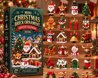 Puede incluir: Una caja de calendario de Adviento 2026 Mini Christmas Brick Ornament con 24 adornos festivos de bloques de construcción, incluyendo diseños de Santa Claus, reno, muñeco de nieve, hombre de jengibre, elfo y cascanueces.