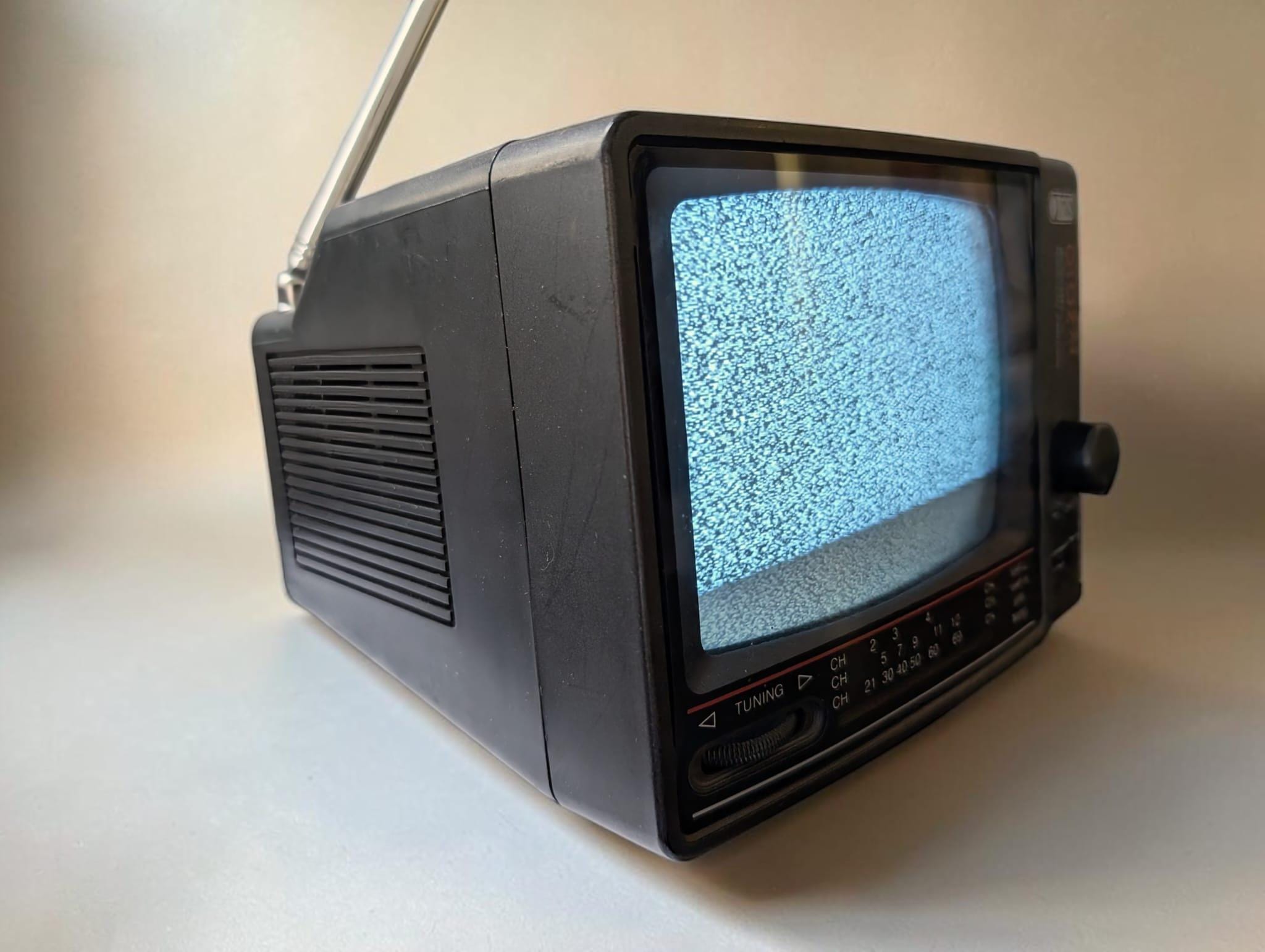 Portable tv - Etsy 日本