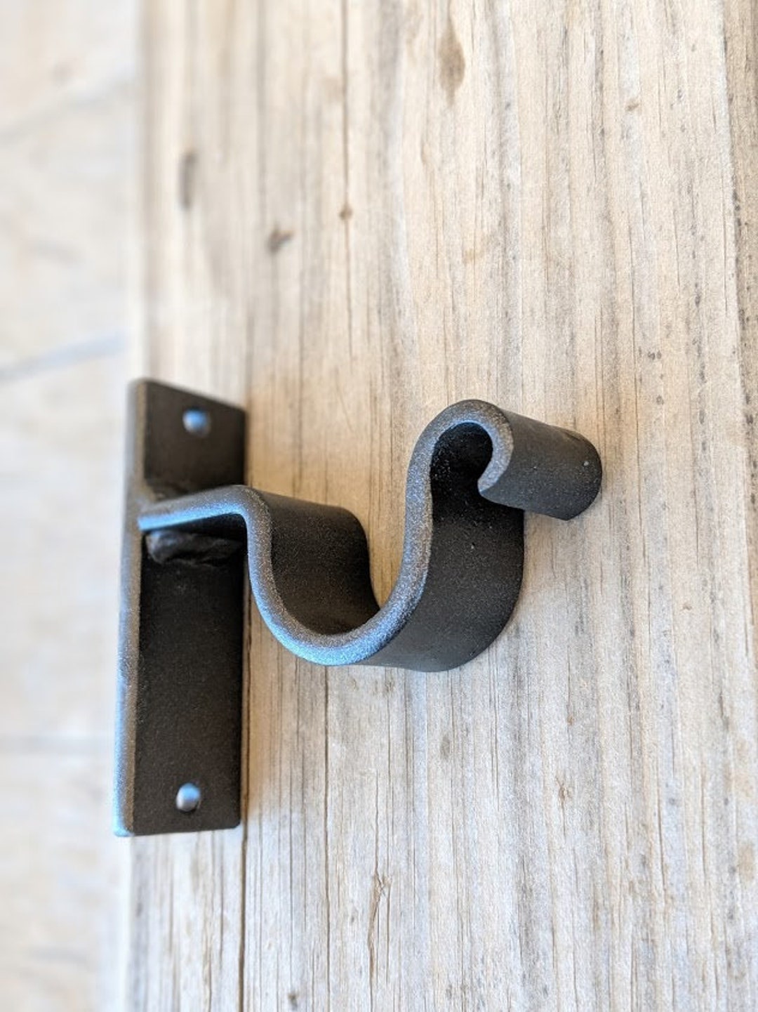 Hand Forged Short Projection Bracket, 1'' Clearance Single Rod Brackets ...