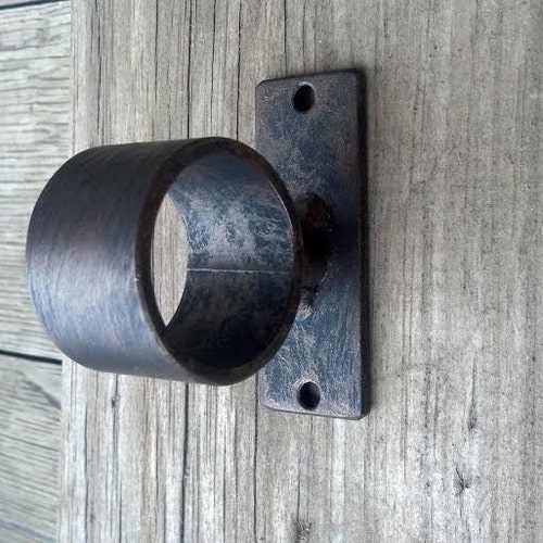 curtain rod brackets
