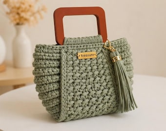Elegant Circular Crossbody Bag Crochet Pattern, T-Shirt Yarn Purse Tutorial (PDF Download)