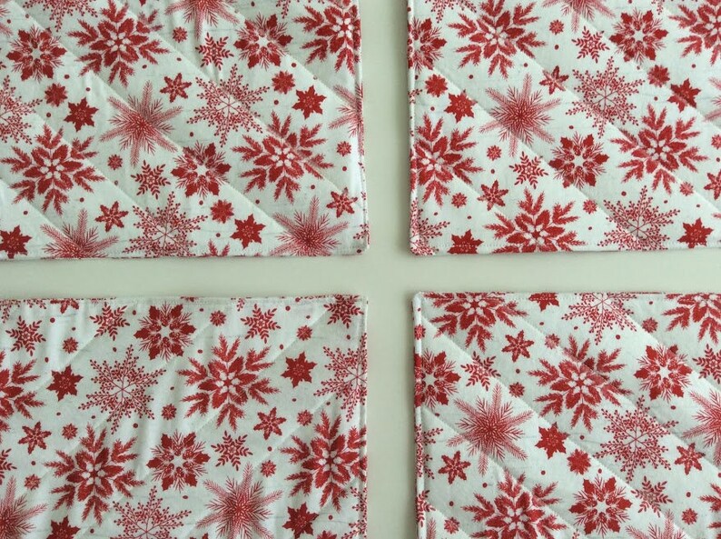 Red & White Snowflake Print Placemat Set Etsy