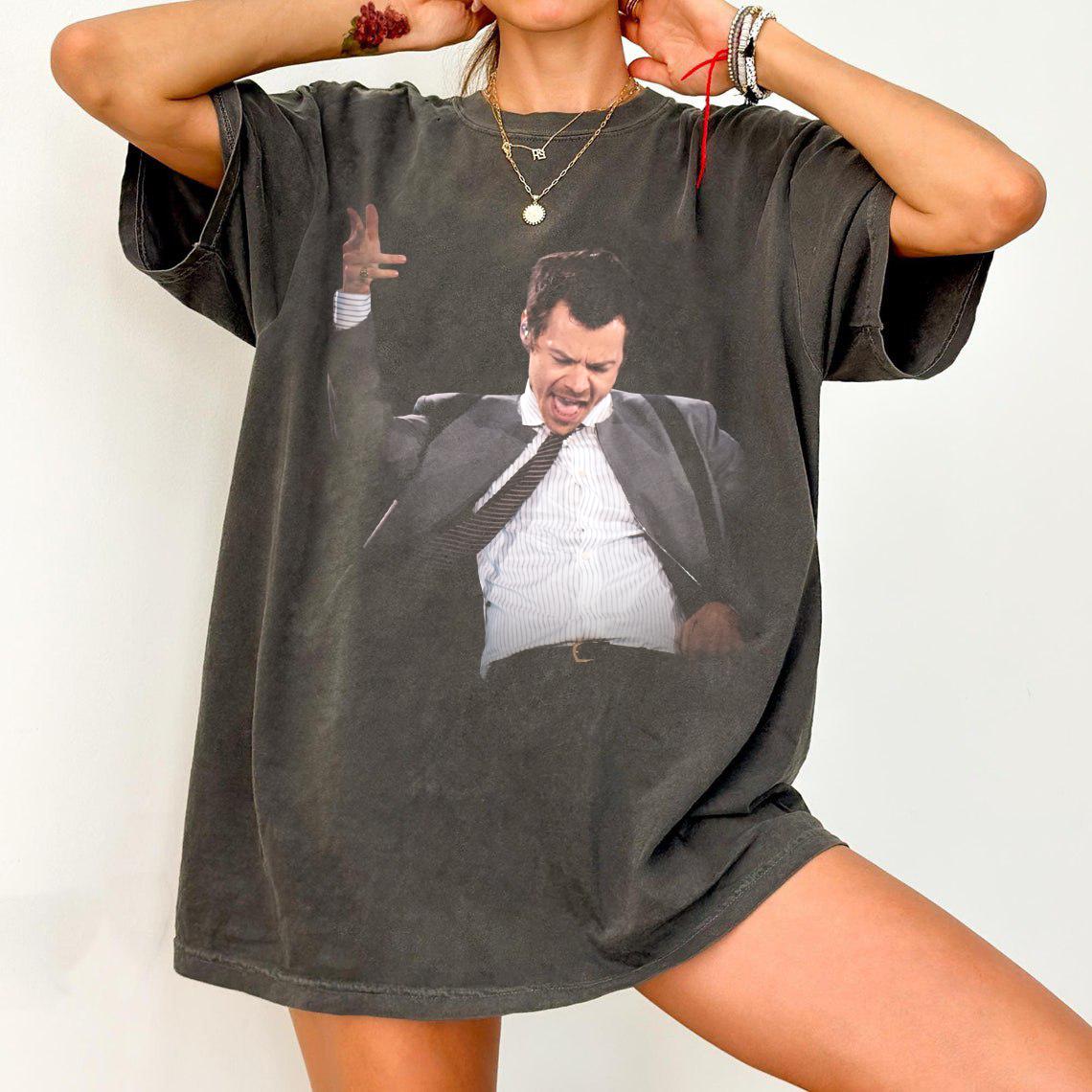 Harry Styles Love on Tour Outfits - Etsy