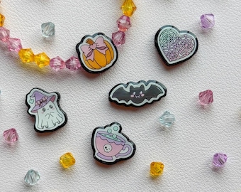 Cuentas impresas en 3D para Halloween con motivos femeninos, dijes espeluznantes para pulseras de la amistad, cuentas de fantasmas, calabazas, murciélagos y corazones, suministros para manualidades DIY.