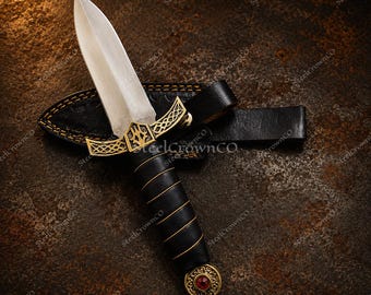 Handmade Goldryn Replica Knife, Throne of Glass Cosplay Prop, Fantasy Knife with Leather Sheath