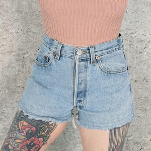 Levi&#39;s 501 Vintage Cut Off Jean Shorts / Size 26