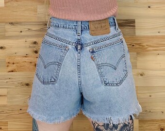 Levi's Vintage Cut Off Jean Shorts / Size 27 28