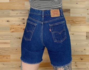 Levi's Vintage Cut Off Jean Shorts / Size 26