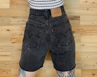 Levi's 512 Vintage Cut Off Jean Shorts / Size 27