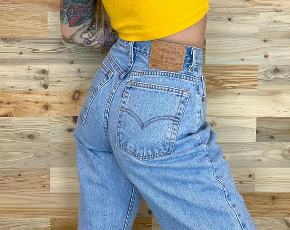 Levi's 550 Vintage Jeans / Size 28 29