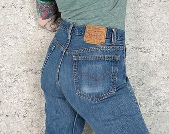 Levi's 501 Vintage Jeans / Size 30