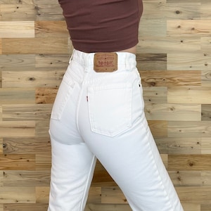 Vintage Levi’s 512 Jeans / Size 24 25