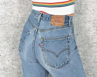 Levi's 501 Vintage Jeans / Size 27 28