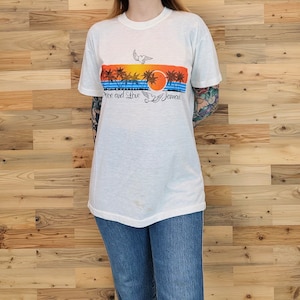 80&#39;s Vintage Peace and Love Jamaica Paper Thin Soft Travel Tee Shirt T-Shirt