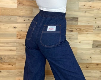 Levi's 70's Vintage Wide Leg Jeans / Size 21 22 XXS