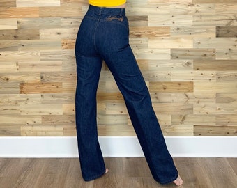 70s Levis High Waisted Vintage Jeans / Size 25