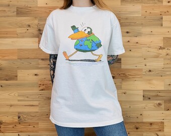 Vintage 90s Smithsonian earth t shirt,no place like home Vintage 90s Smithsonian earth t shirt,no place like home