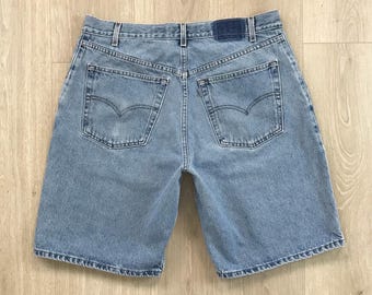 Vintage Lévis Silver Tab Cut-off Shorts, Size 32 // Unisex