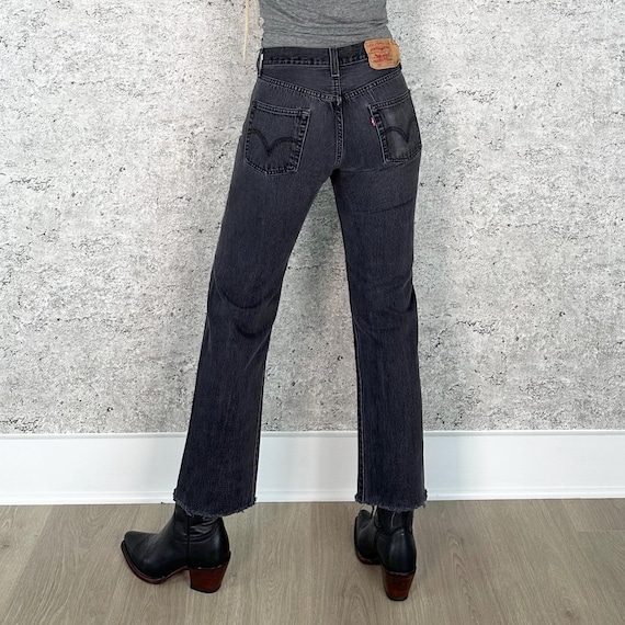 Levi's 505 Mid Rise Faded Black Ankle Crop Vintage Jeans / Size 26 Petite