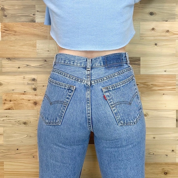 Levi's 701 Vintage Jeans / Size 24