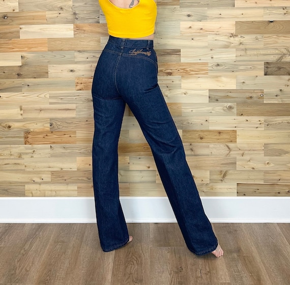 70s Levis High Waisted Vintage Jeans / Size 25