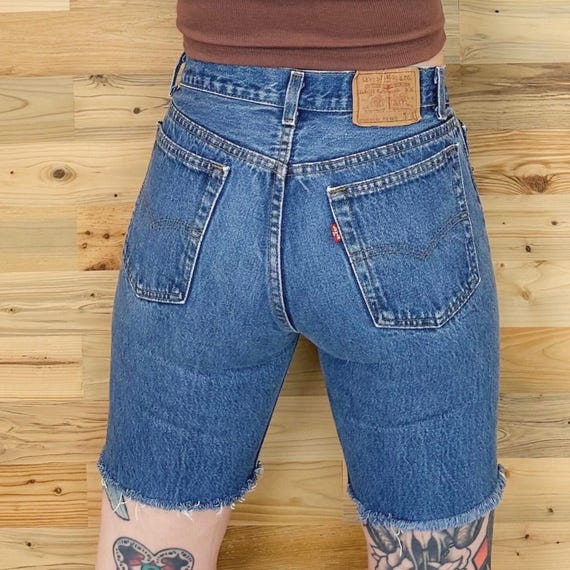 Levi's 701 Vintage Jean Shorts / Size 24 25 XS