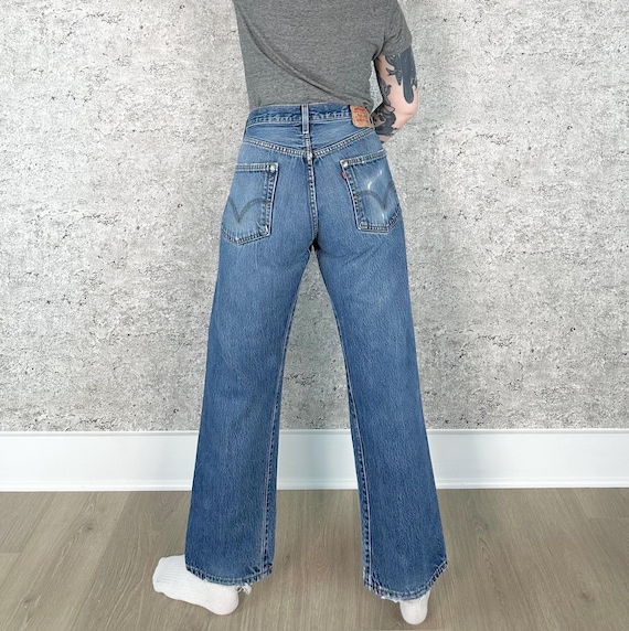 Levi's 501 Distressed Vintage Straight Leg Jeans / Size 30 31