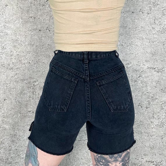 90's Vintage Cut Off Blue Jean Denim Shorts / Size 25