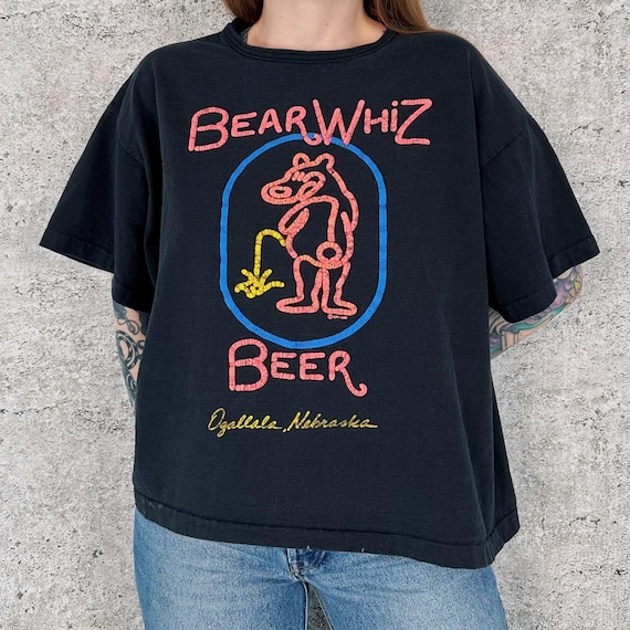 80's Funny Vintage Bear Whiz Beer Cropped Boxy Tee Shirt T-Shirt
