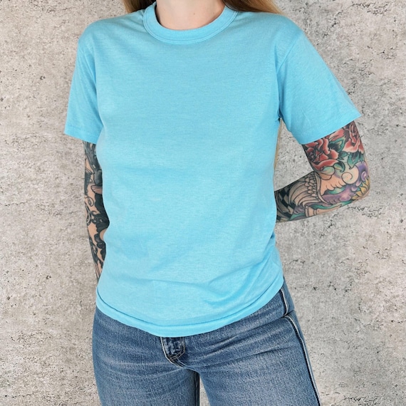 Soft Thin Vintage 80's Basic Crewneck Tee Shirt T-Shirt