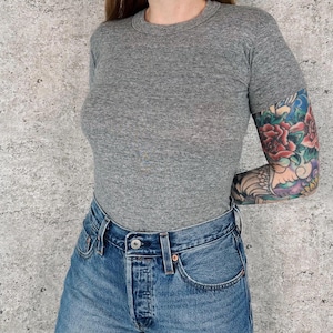 jaren 80 zacht comfortabel vintage gemêleerd grijs basic baby-T-shirt T-shirt / jeugdmaat