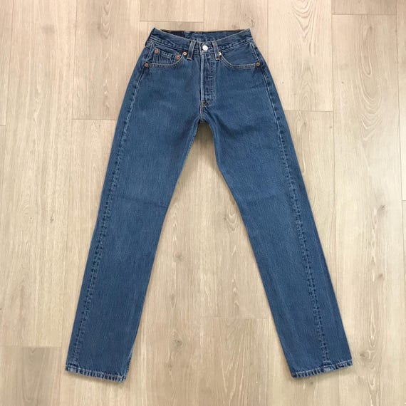 Levi's 501 Vintage Jeans / Size 23
