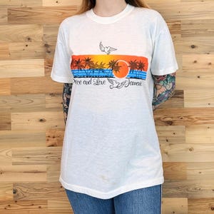 80&#39;s Vintage Peace and Love Jamaica Paper Thin Soft Travel Tee Shirt T-Shirt