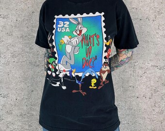 Looney Tunes Vintage 90's Bugs Bunny and Friends Stamp Tee Shirt T