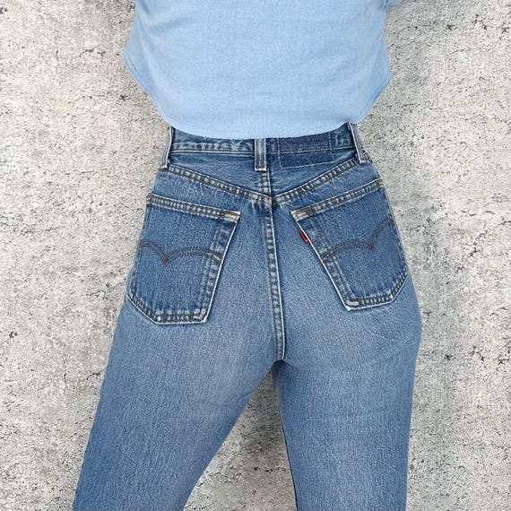 Levi's 501 Vintage Jeans / Size 26