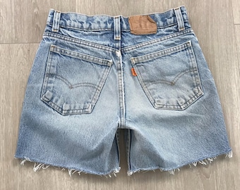 Pantaloncini di jeans Levi's Vintage Cut Off con linguetta arancione / Taglia 23