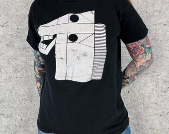 70's Vintage Abstract Geometric Horse Head Art Tee Shirt T-Shirt