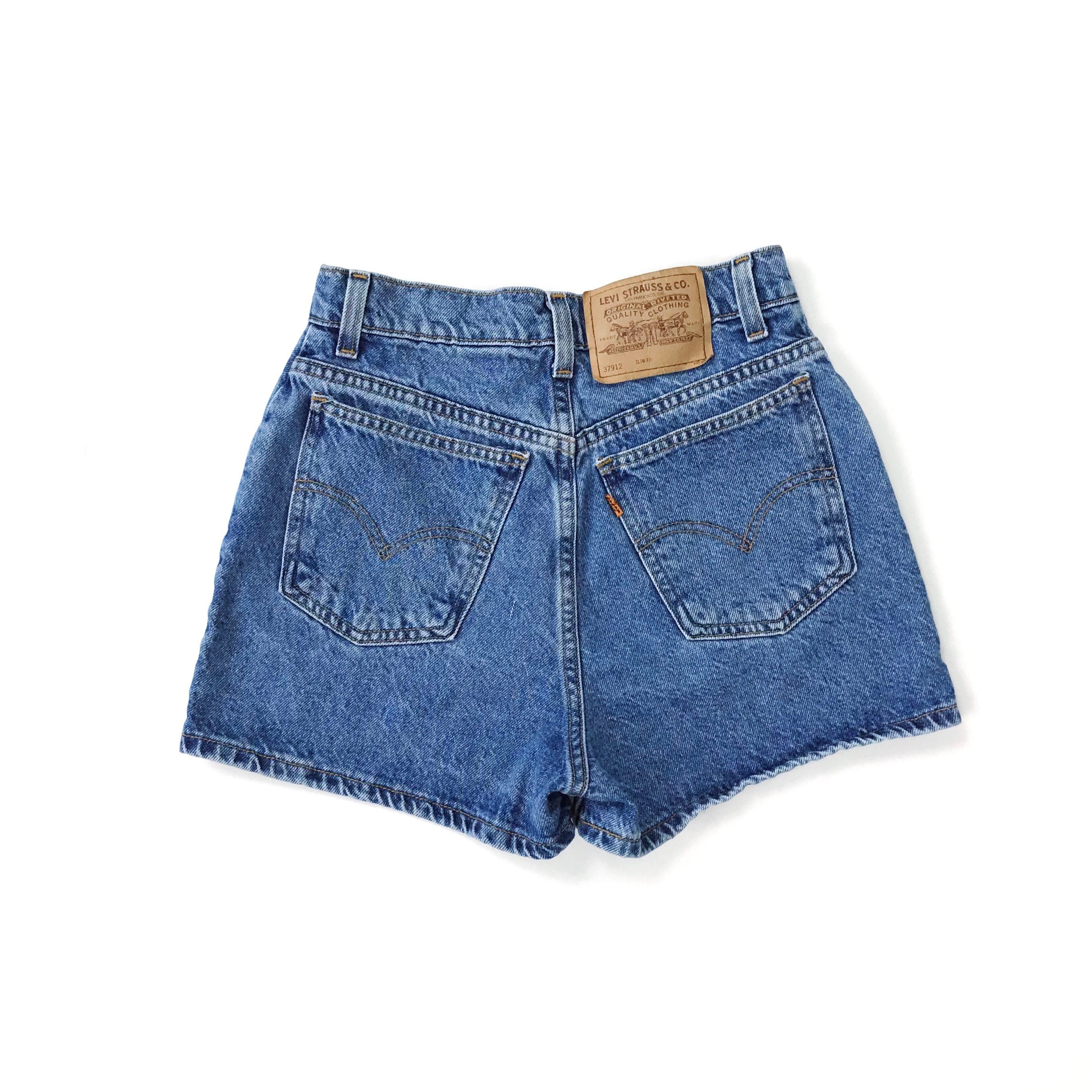 Vintage Levi's 912 Shorts / Size 25